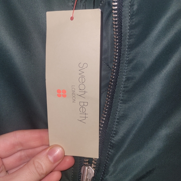 Nwt Sweaty Betty Cityscape Bomber Jacket - Picture 5 of 7